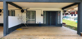 Homestay Hj Romli Beserah